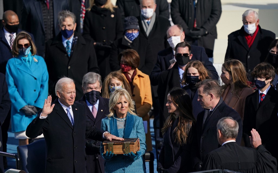 Joe Biden toma posesión a presidencial en EU