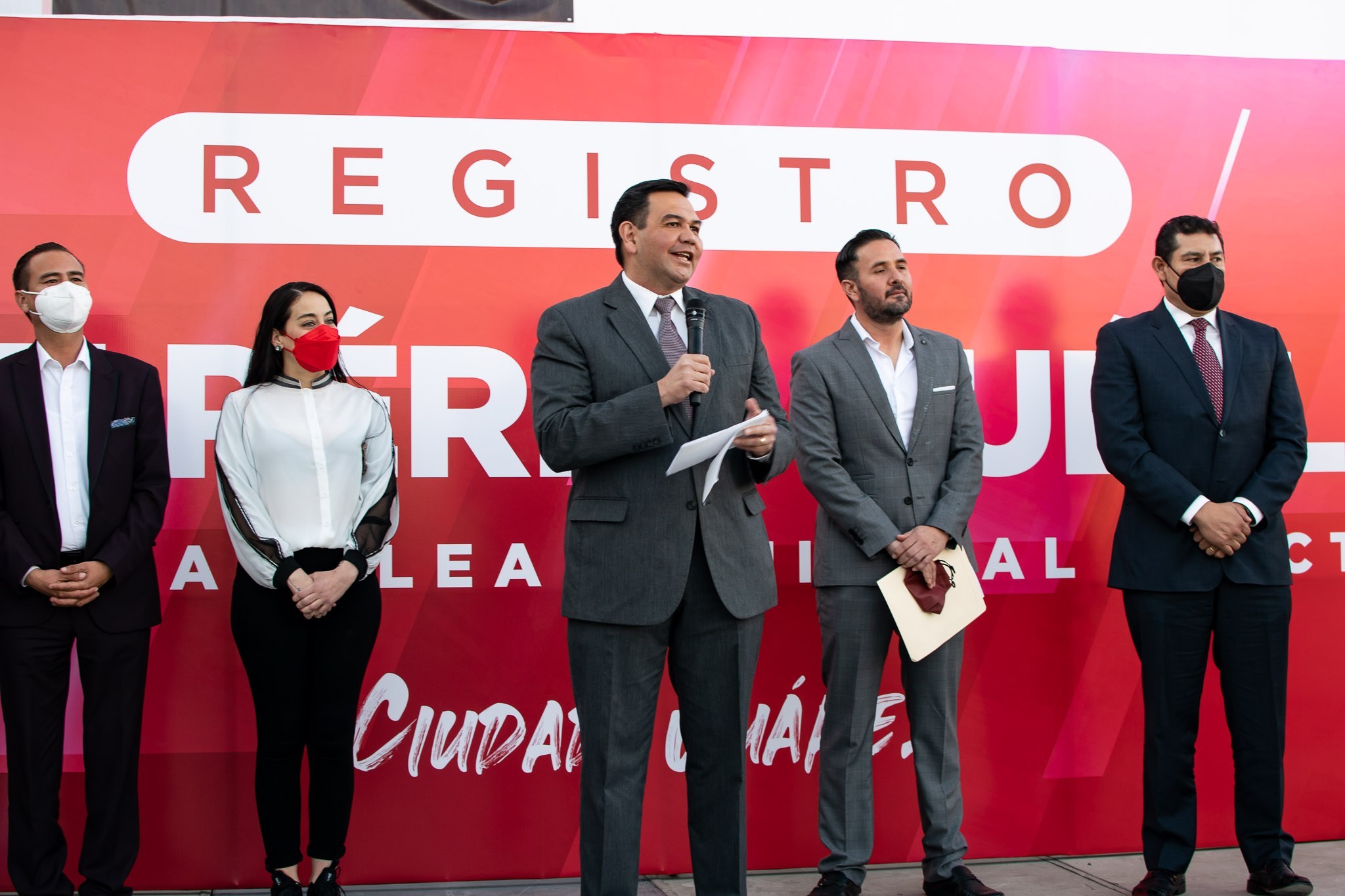 Oficializan registro de Cruz Pérez Cuellar por la alcaldía de Juárez