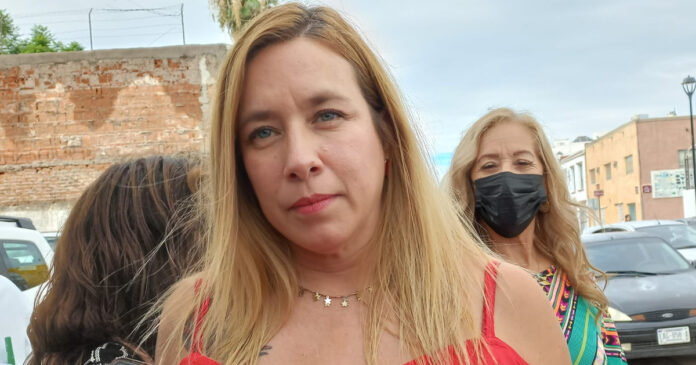 ANA-ESTRADA-DIRIGENCIA-MORENA