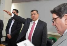 Oficial: Renuncia director del COBACH tras escándalo por uniformes