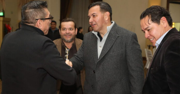 CRUZ
