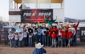Ganan chihuahuenses encuentro de monta toros “México vs Estados Unidos” 1 53 CAFE CIUDADANO