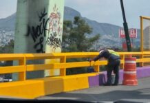 Repintan de amarillo puentes y vialidades de la CDMX tras “ajolotización”