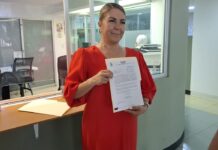 Renuncia Rosana Díaz a la bancada de Morena en el Congreso