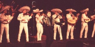 juan gabriel en bellas artes CAFE CIUDADANO