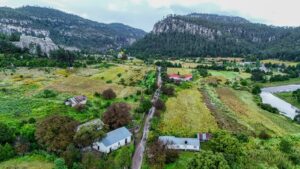 Familias recorren paisajes de la Sierra durante la Cabalgata Guachochi–Tónachi 2 13 1 CAFE CIUDADANO