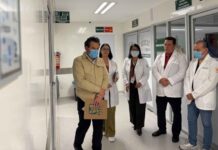 Zoé Robledo ofrece disculpas a padres de bebés fallecidos en IMSS de Durango