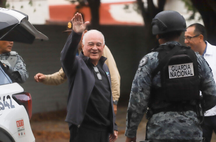 FGR asegura que cuenta con “pruebas contundentes” contra Ernesto Ruffo Appel ernesto ruffo sostiene su inocencia tras dejar del altiplano donde charlo con exgobernadores CAFE CIUDADANO